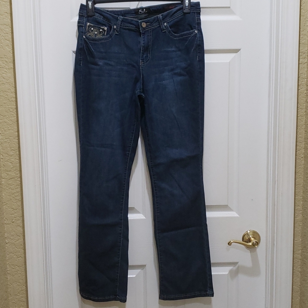 Earl Women's Size 12 Embellished Slim Boot Jeans